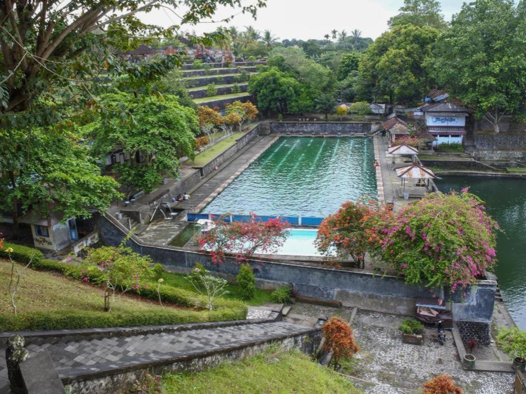 Maktal Hotel Mataram Kültér fotó