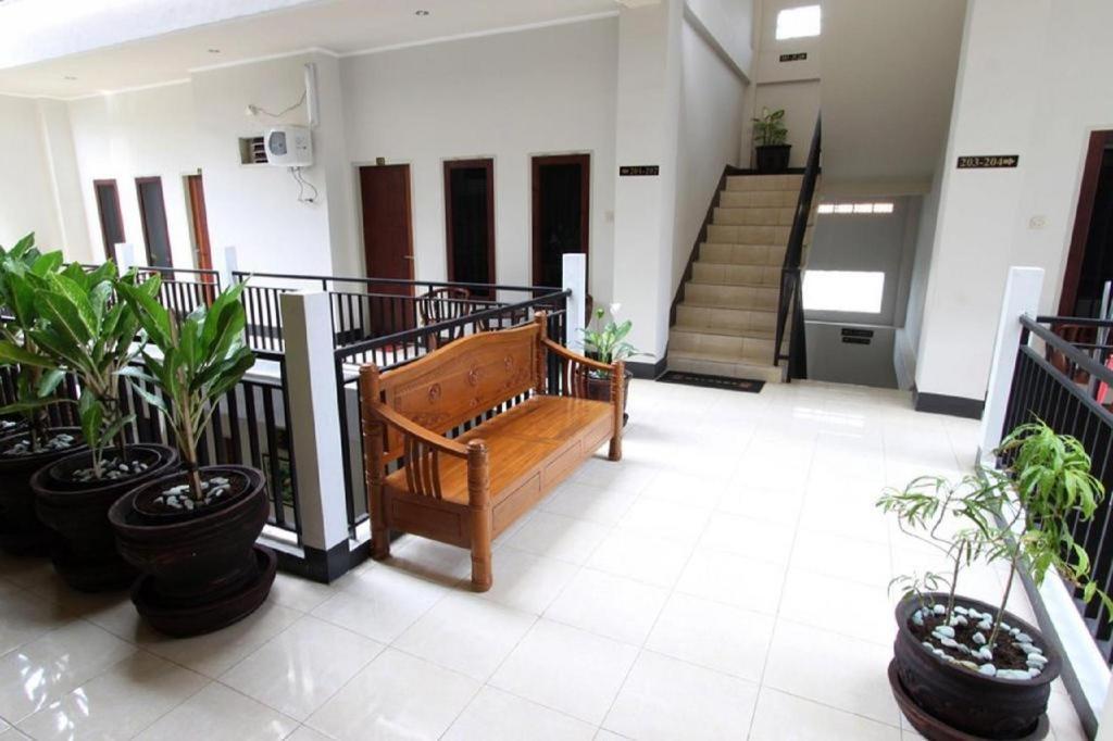 Maktal Hotel Mataram Kültér fotó
