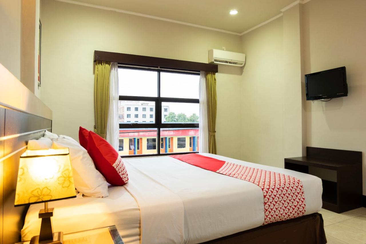 Maktal Hotel Mataram Kültér fotó