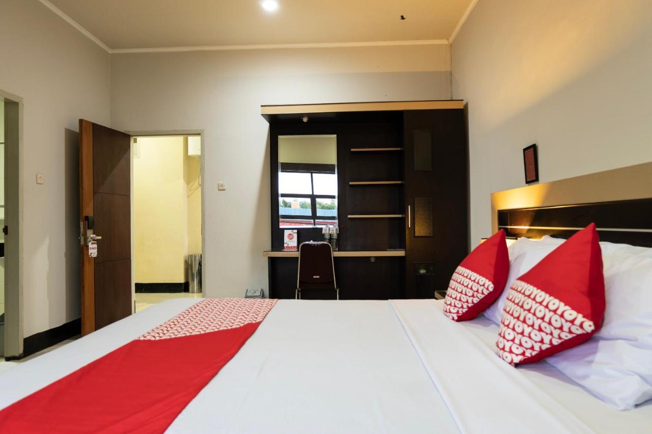 Maktal Hotel Mataram Kültér fotó