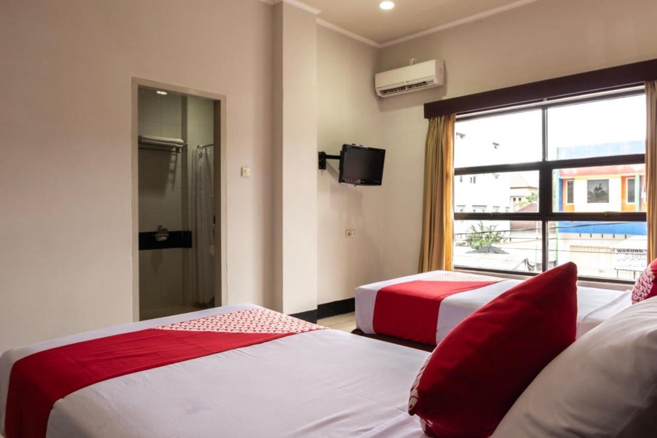 Maktal Hotel Mataram Kültér fotó